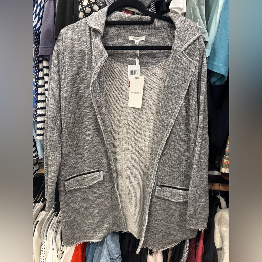 Pleione Heathered Gray Women's Cardigan